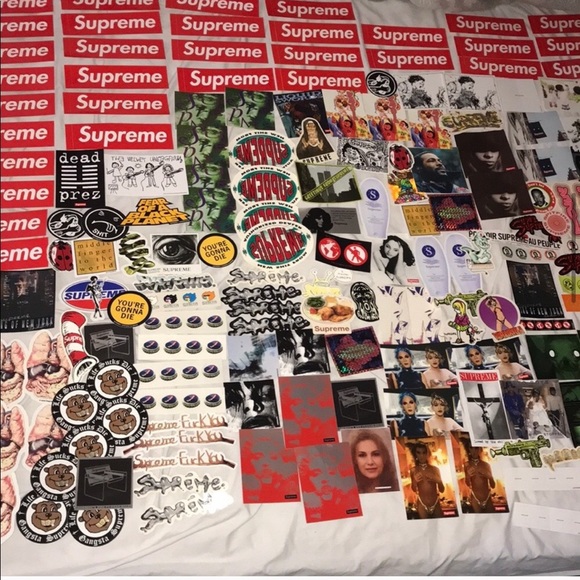 Supreme Only Mystery Box🆕 - Picture 11 of 11